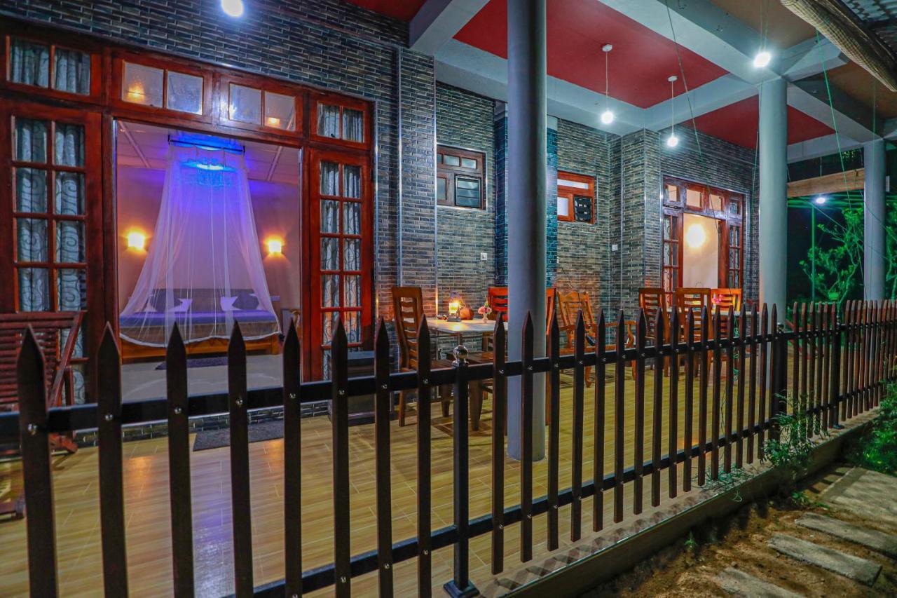 Bed and Breakfast Zircon Елла Екстер'єр фото